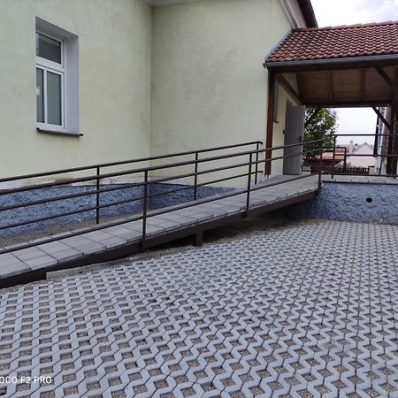 Zamecka Posta Penzion Neznasov Bagian luar foto